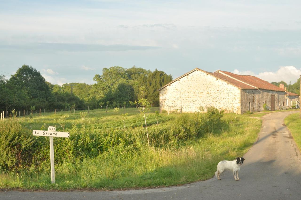 La Ferme Aux Cinq Sens Βίλα Bussiere-Boffy Εξωτερικό φωτογραφία